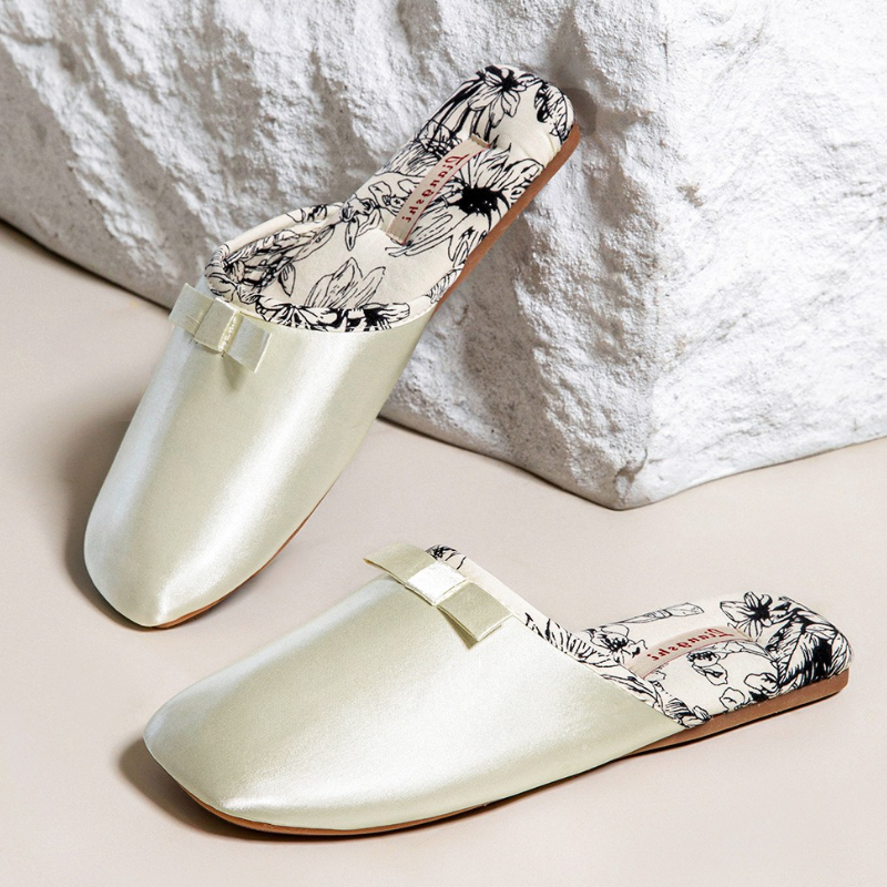 Home Decor Luxury - Luxury Silk Print Design Flat Slippers