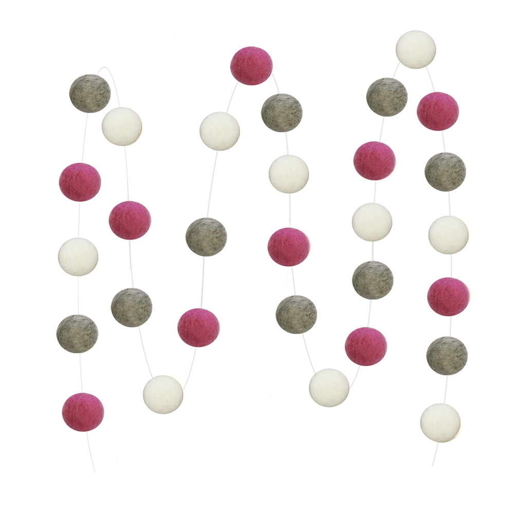 2M Handmade Wool Ball Garland  - مراجعة Home Decor Garland وسعره