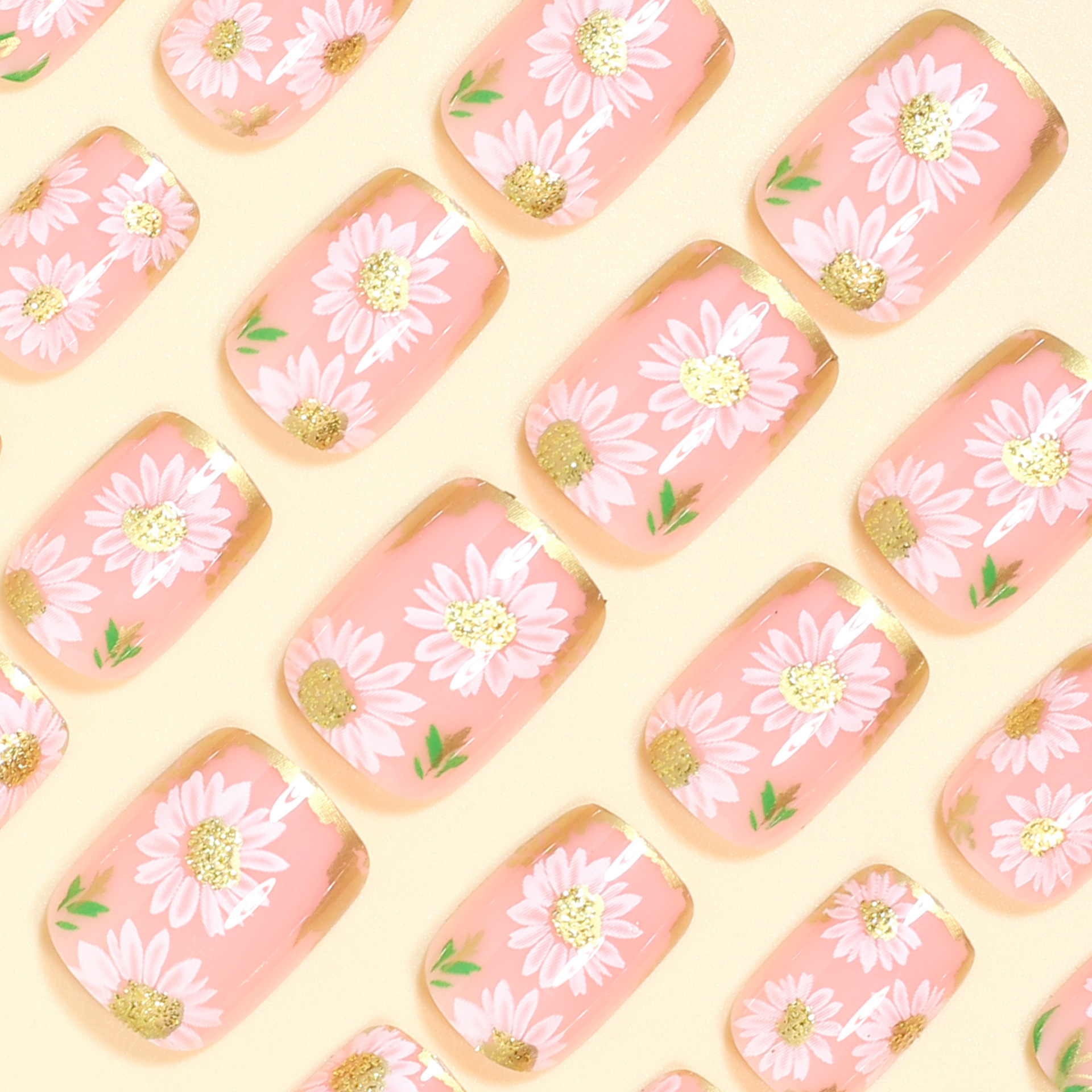 Short Square fake nails golden - مراجعة Pressed Flower Frame وسعره