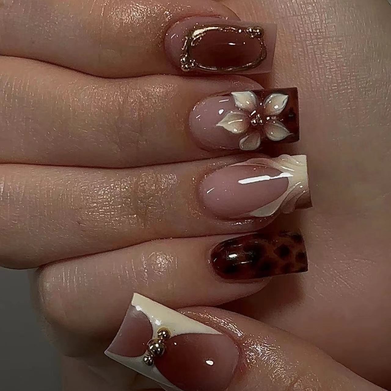 Short square fake nails for wo - مراجعة Pressed Flower Frame وسعره