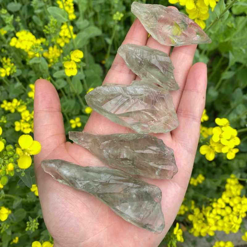 1pc30-70g Natural Green Crysta - مراجعة Home Decor Diy Ideas وسعره